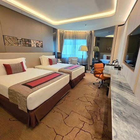 Graceland Bangkok By Grace Hotel - Sha Extra Plus Eksteriør billede